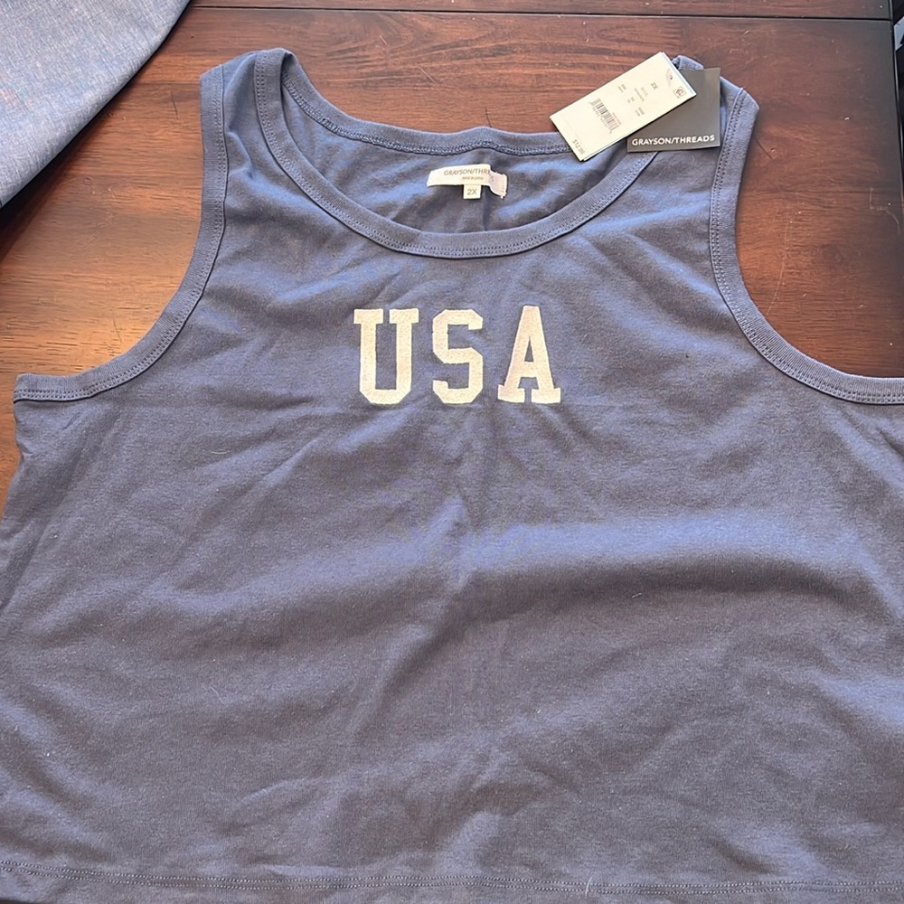 Women’s cropped 2x USA tank top